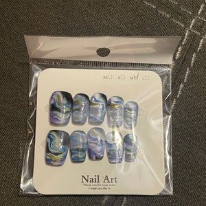 Abstract Blue and Purple Nail Art Set
